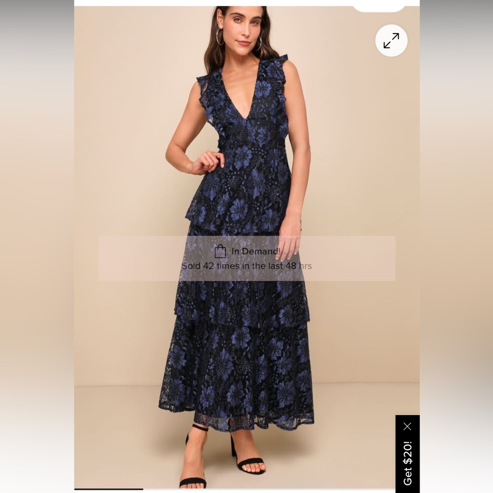 Lulu's Navy Floral Maxi Dress